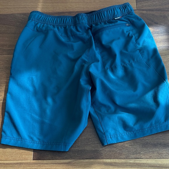 Gerry Weber Men's Teal Athletic Shorts with Drawstring - Picture 4 of 8